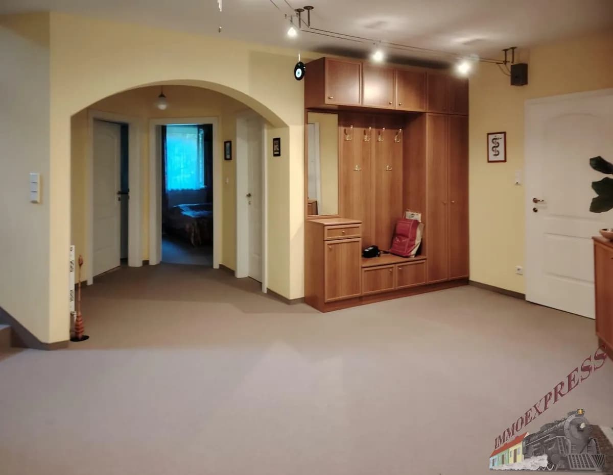 8-Zimmer-Immobilie kaufen in Baden – 285 m², € 595.000 – Bild 10 von 35