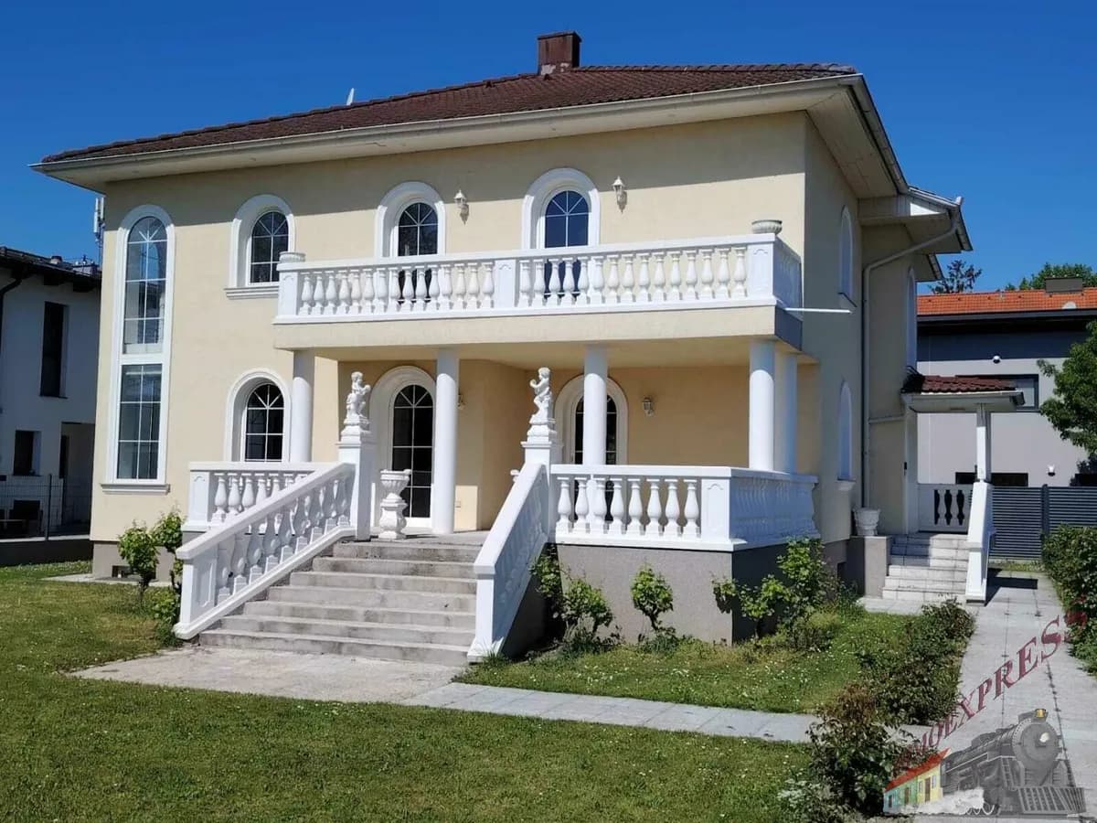 6-Zimmer-Immobilie kaufen in Baden – 229 m², € 749.000