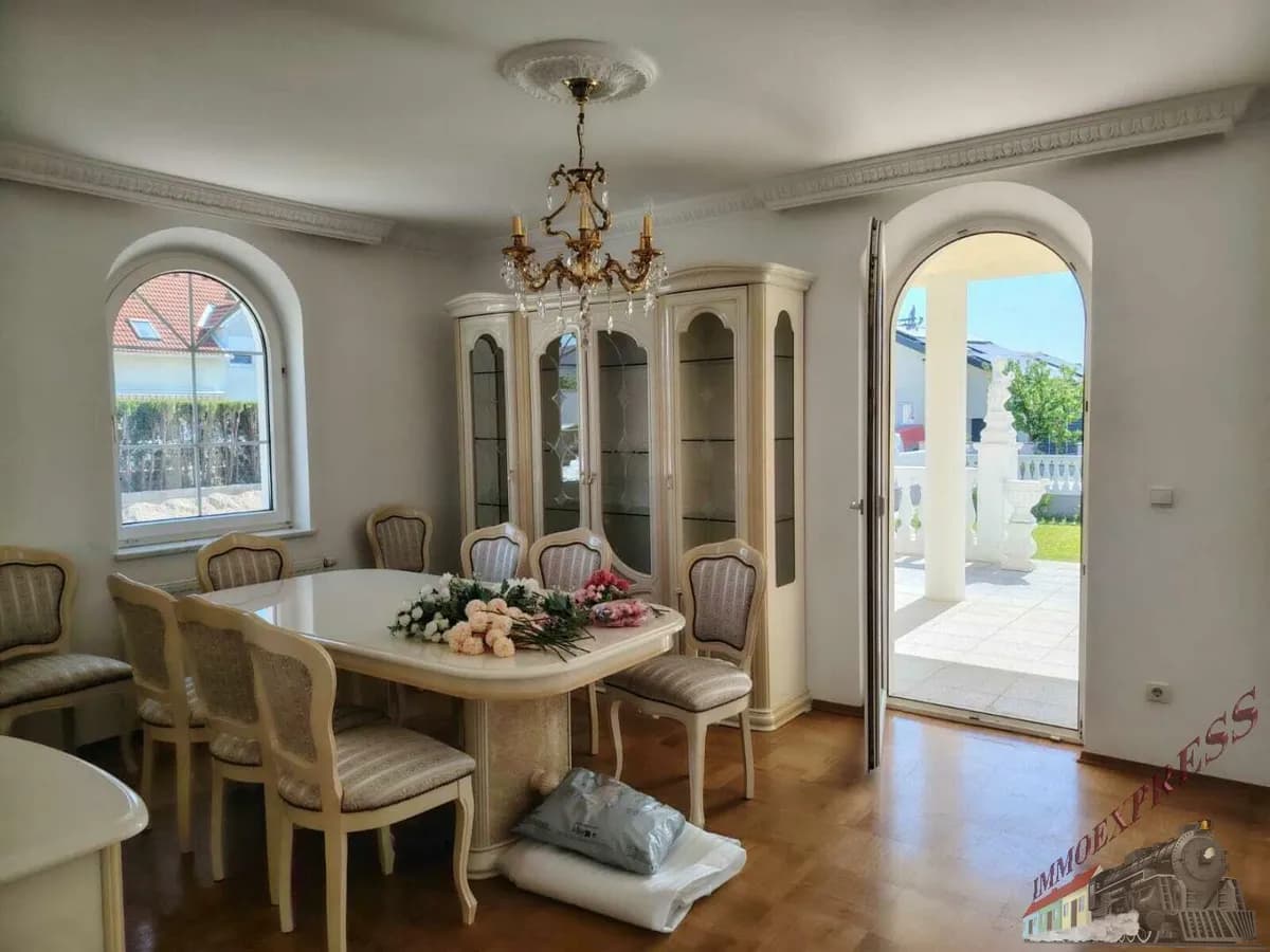 6-Zimmer-Immobilie kaufen in Baden – 229 m², € 749.000 – Bild 7 von 22