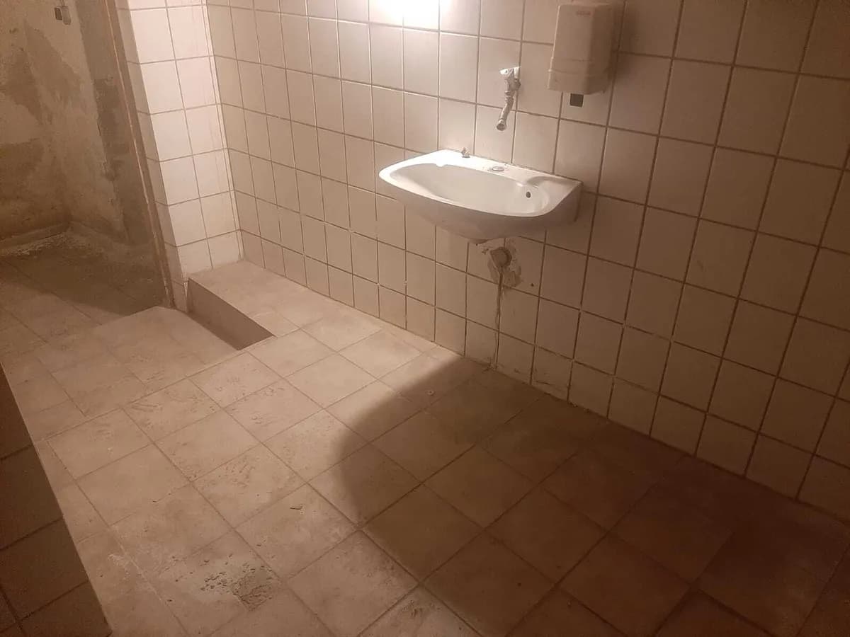 Gewerbeimmobilie mieten in Wien – 153 m², € 1.250 – Bild 11 von 13