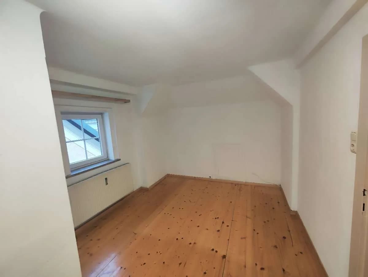 3-Zimmer-Wohnung mieten in Amstetten – 70 m², € 475 – Bild 8 von 9