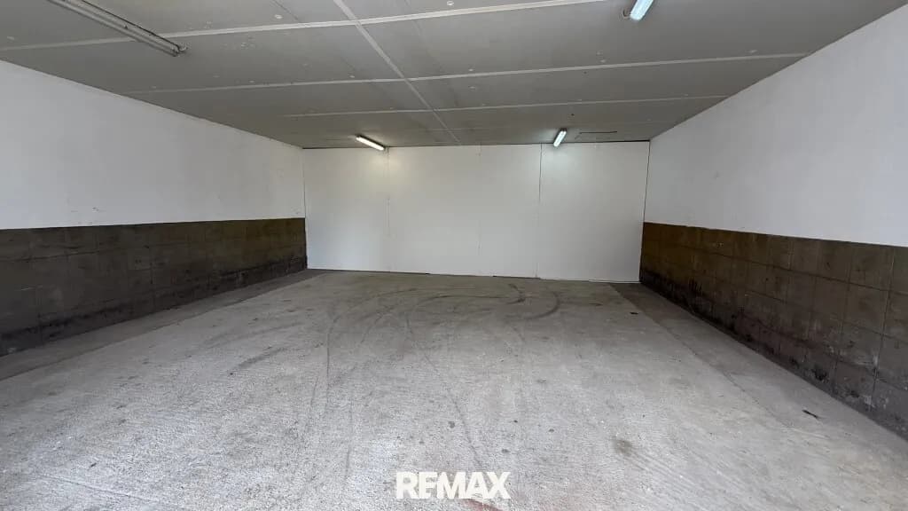 Gewerbeimmobilie mieten in Amstetten – 67 m², € 234