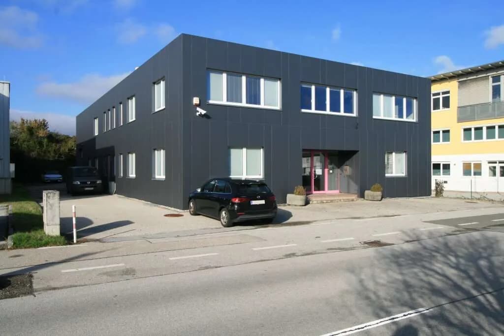 Immobilie mieten in Salzburg Stadt – 1 120 m², € 15.560