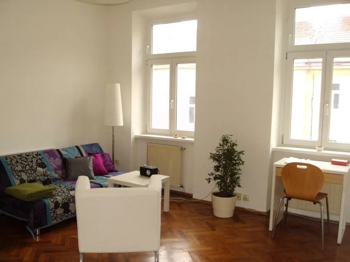 Wohnung mieten in Wien – 32 m², € 590 – Bild 1 von 5