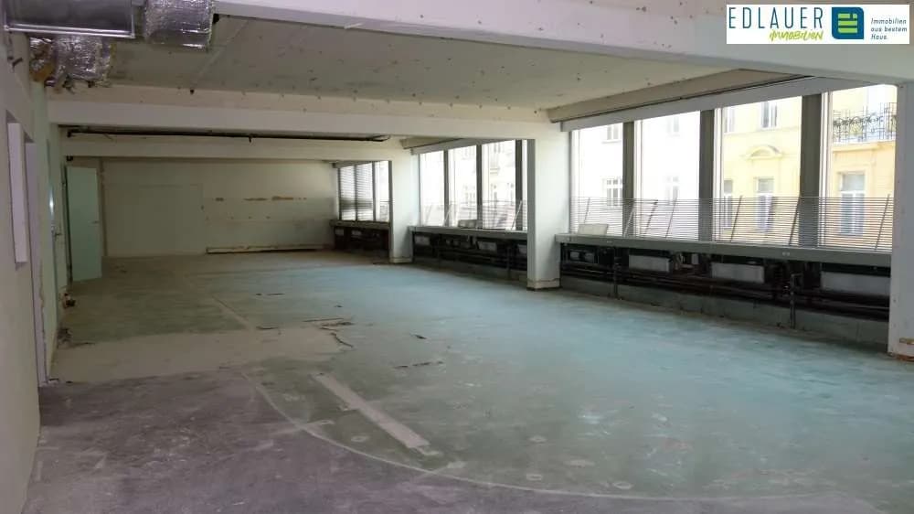 Gewerbeimmobilie mieten in Wien – 446 m², € 4.987