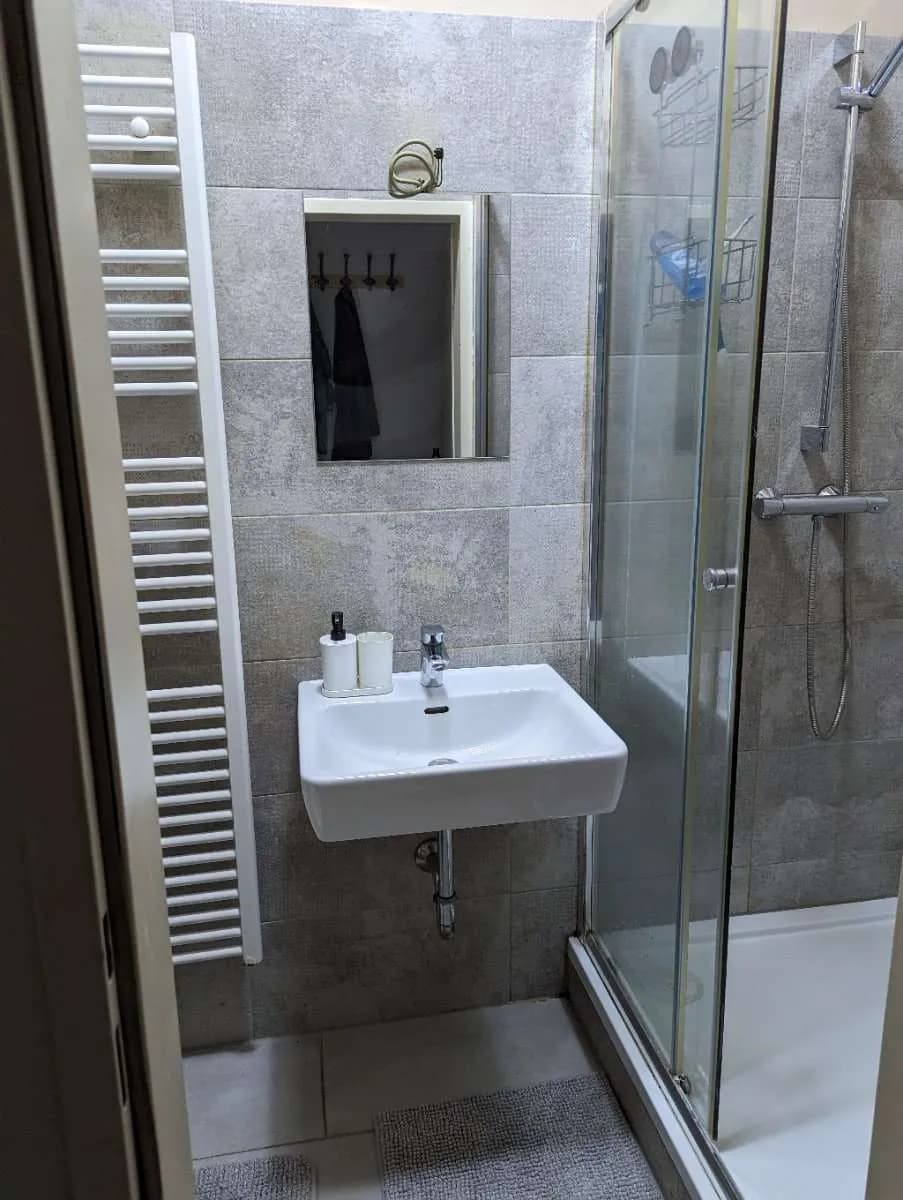 4-Zimmer-Wohnung mieten in Wien – 63 m², € 1.000 – Bild 7 von 17