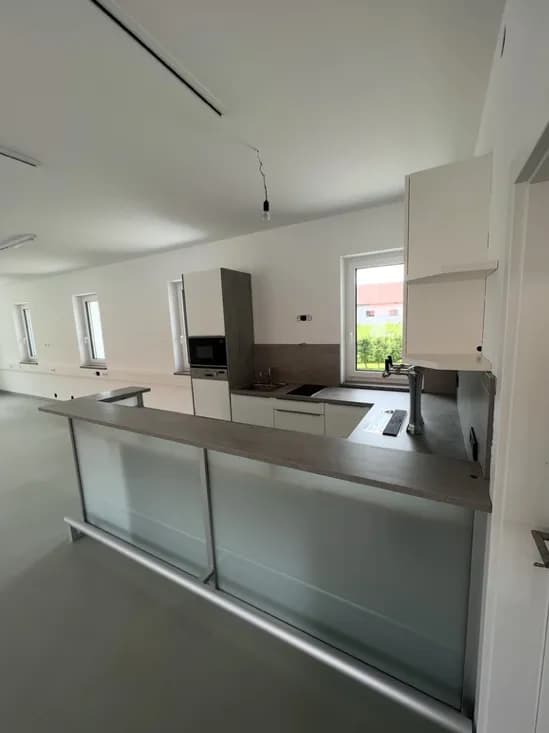 Gewerbeimmobilie mieten in Perg – 86 m², € 1.060 – Bild 4 von 5