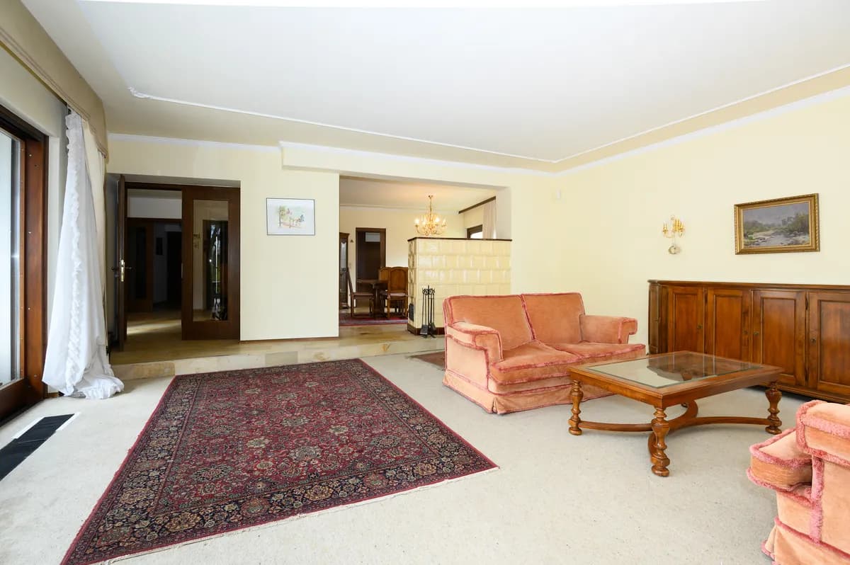7-Zimmer-Haus kaufen in Wiener Neustadt – 345 m², € 770.000 – Bild 5 von 12