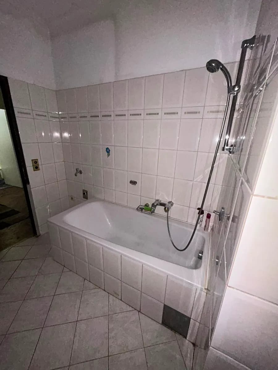 12-Zimmer-Gewerbeimmobilie mieten in Wien – 180 m², € 3.500 – Bild 17 von 23