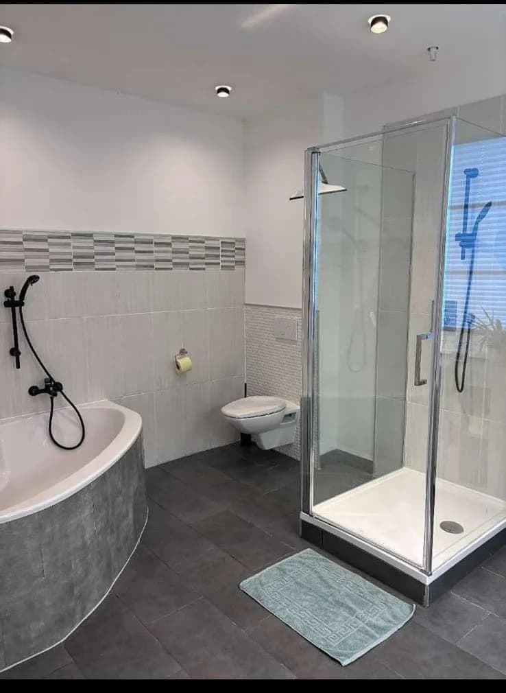 Haus mieten in Vöcklabruck – 190 m², € 1.480 – Bild 8 von 11