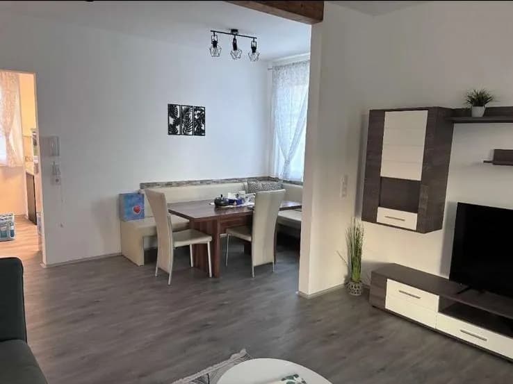 Haus mieten in Vöcklabruck – 190 m², € 1.480 – Bild 9 von 11