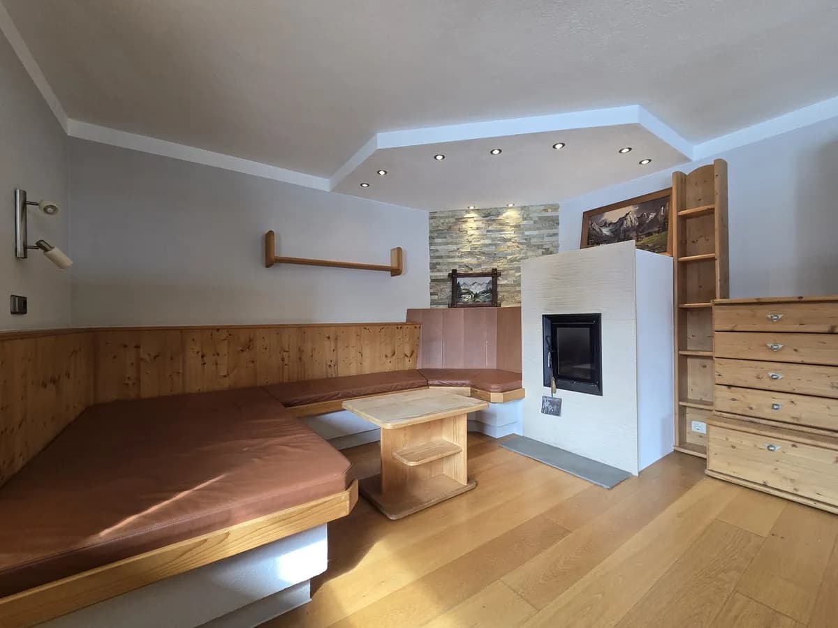 16-Zimmer-Gewerbeimmobilie kaufen in Kitzbühel – 387 m², € 1.332.500 – Bild 5 von 36