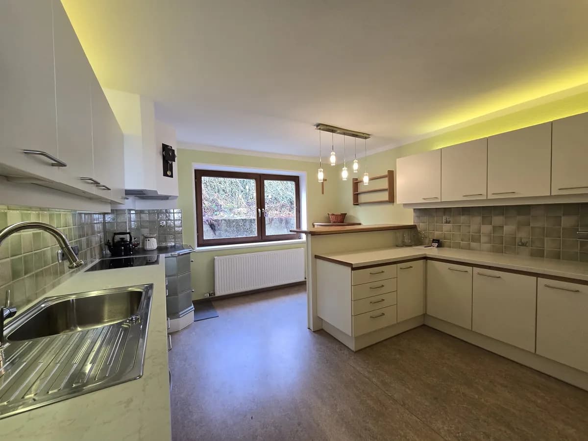 16-Zimmer-Gewerbeimmobilie kaufen in Kitzbühel – 387 m², € 1.332.500 – Bild 12 von 36