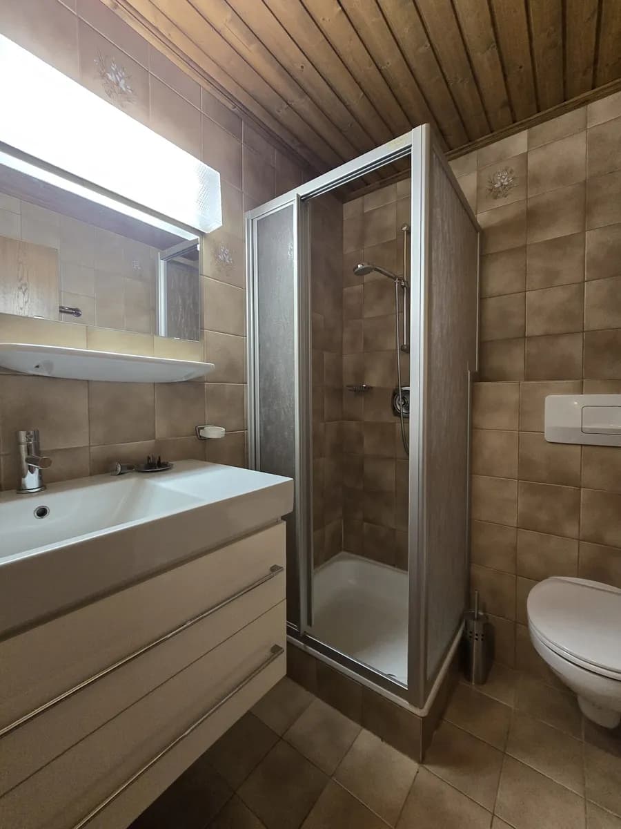16-Zimmer-Gewerbeimmobilie kaufen in Kitzbühel – 387 m², € 1.332.500 – Bild 26 von 36
