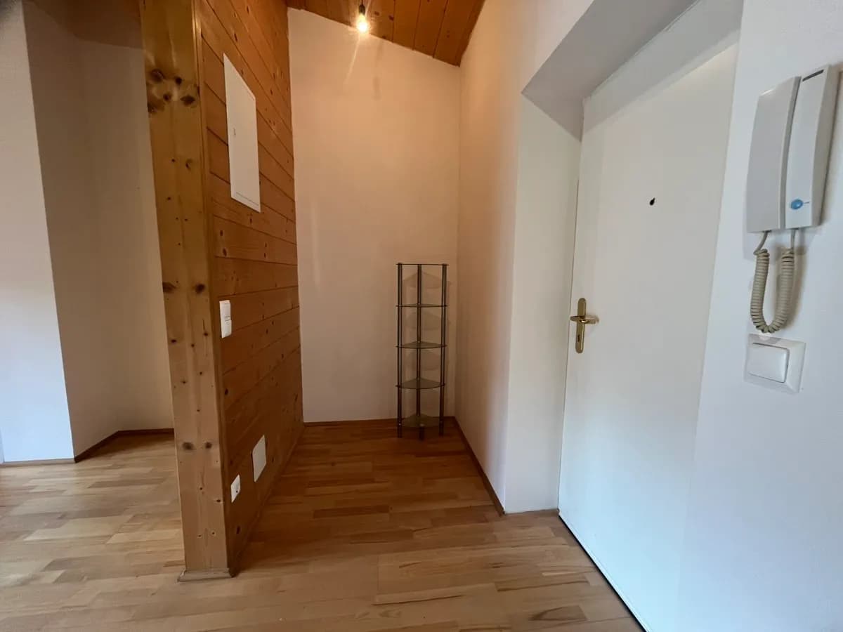 2-Zimmer-Wohnung mieten in Korneuburg – 56 m², € 847 – Bild 2 von 5