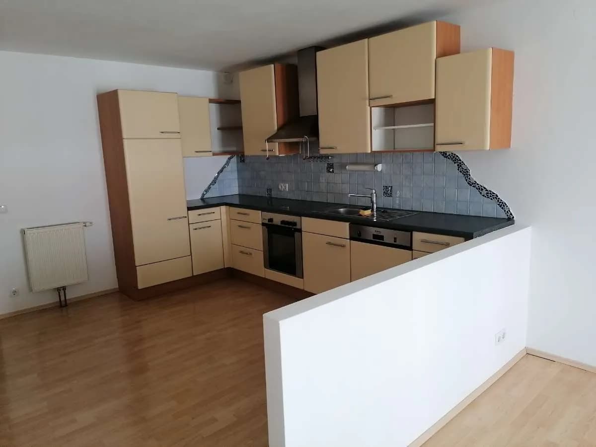 2-Zimmer-Wohnung mieten in Liezen – 54 m², € 521 – Bild 2 von 7