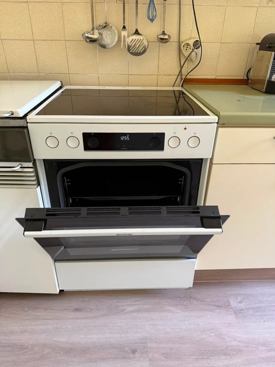 6-Zimmer-Haus mieten in Tulln – 180 m², € 1.300 – Bild 31 von 38