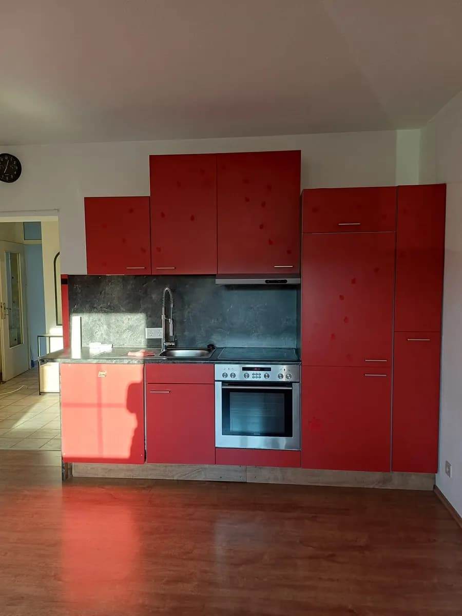 2-Zimmer-Wohnung mieten in Feldkirchen – 45 m², € 550 – Bild 2 von 6