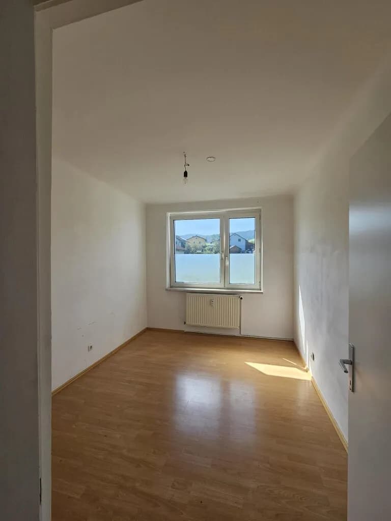 3-Zimmer-Wohnung mieten in Bruck-Mürzzuschlag – 63,08 m², € 418 – Bild 9 von 12