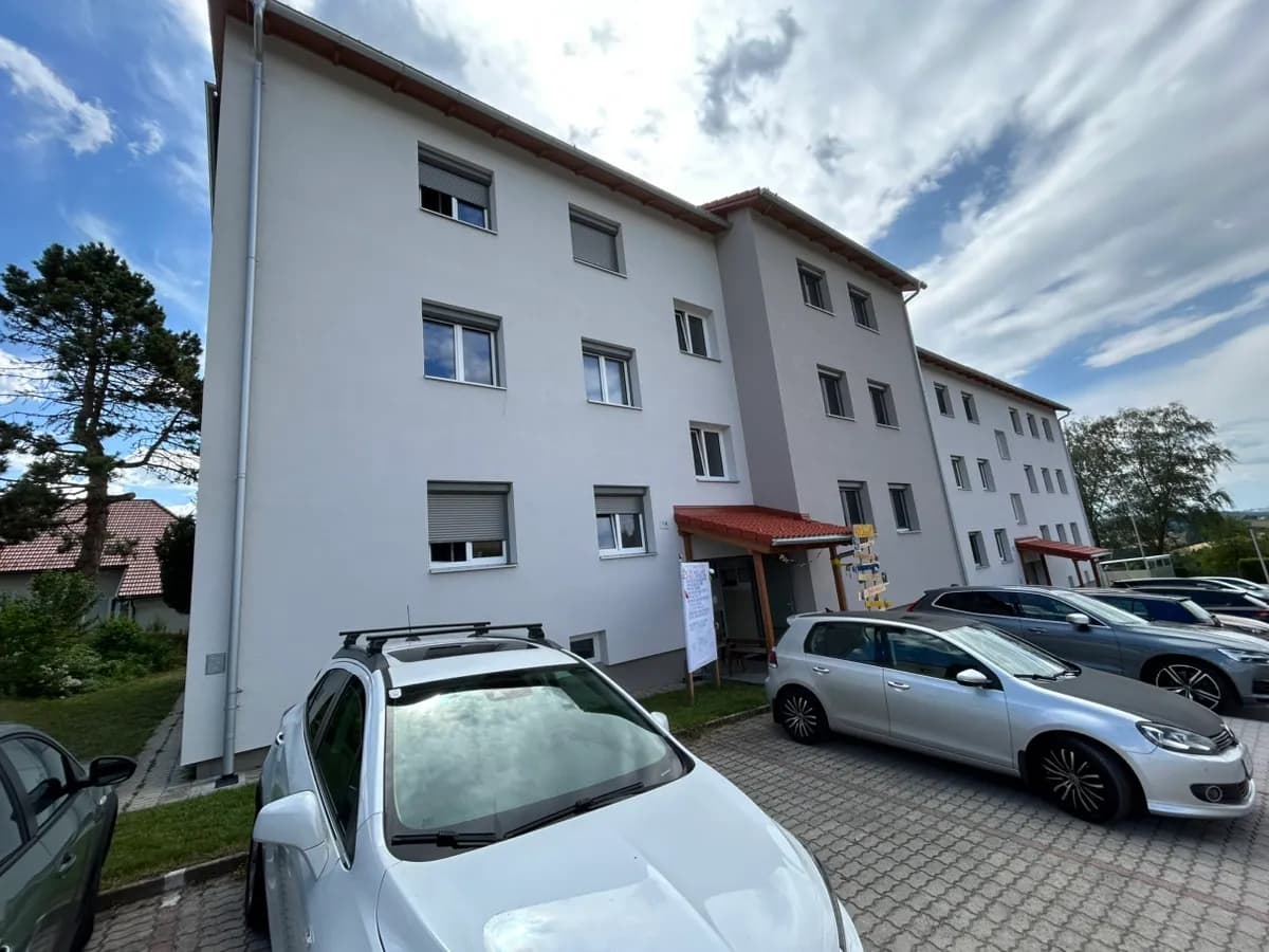 4-Zimmer-Wohnung mieten in Perg – 86 m², € 849