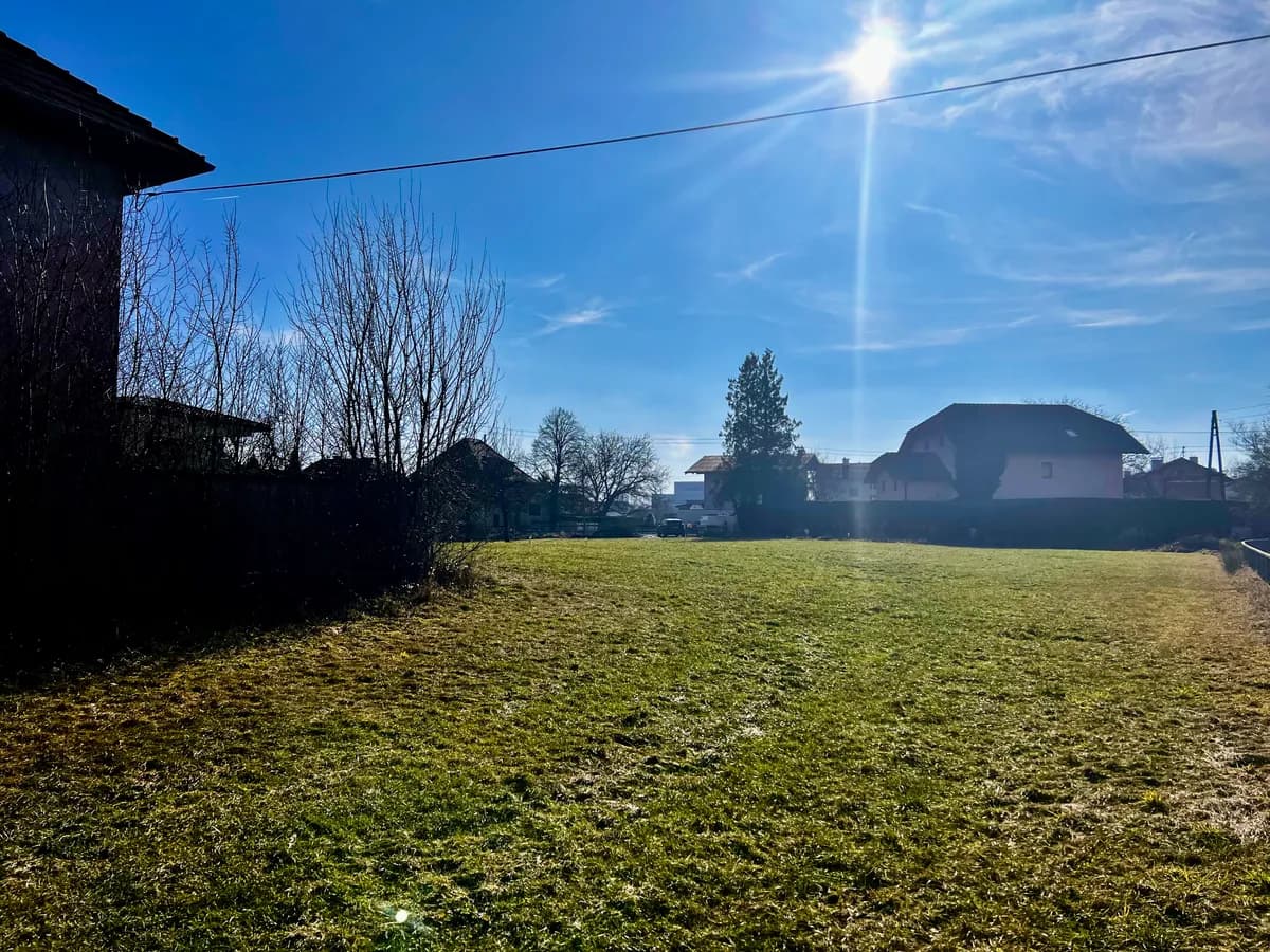 Grundstück kaufen in Vöcklabruck – 5 500 m², € 960.000 – Bild 9 von 9