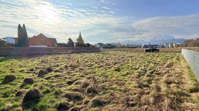 Grundstück kaufen in Gmunden – 886 m², € 278.000