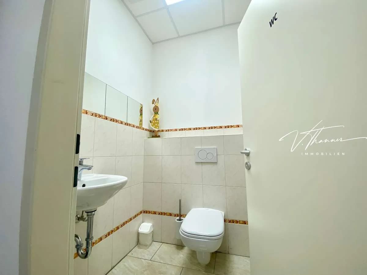 Gewerbeimmobilie kaufen in Gmunden – 599 m² – Bild 11 von 14