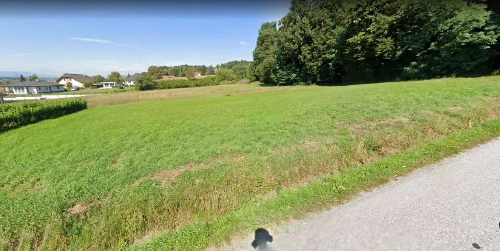 Grundstück kaufen in Güssing – 1 407 m², € 55.000