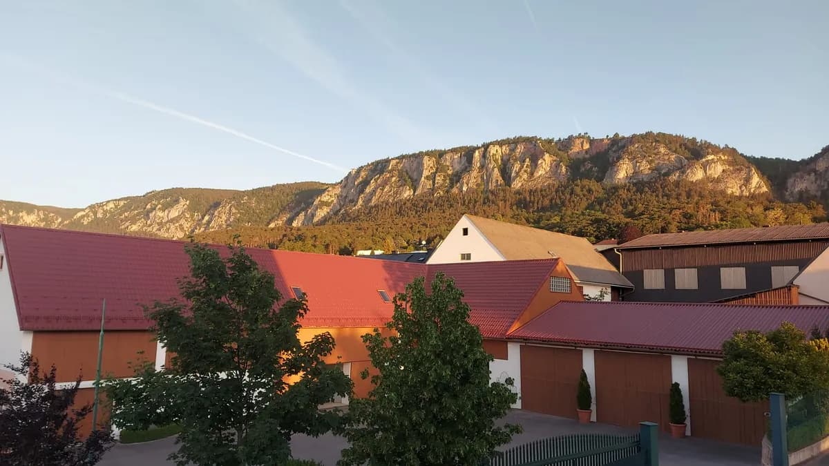 2-Zimmer-Wohnung mieten in Wiener Neustadt Land – 63 m², € 770 – Bild 2 von 12