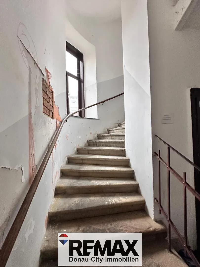 Gewerbeimmobilie kaufen in Wien – 519 m², € 2.350.000 – Bild 2 von 2
