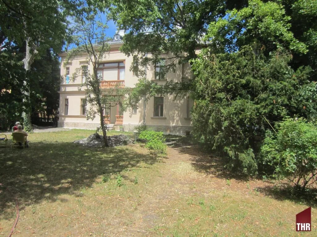 3-Zimmer-Wohnung mieten in Baden – 127 m², € 1.485