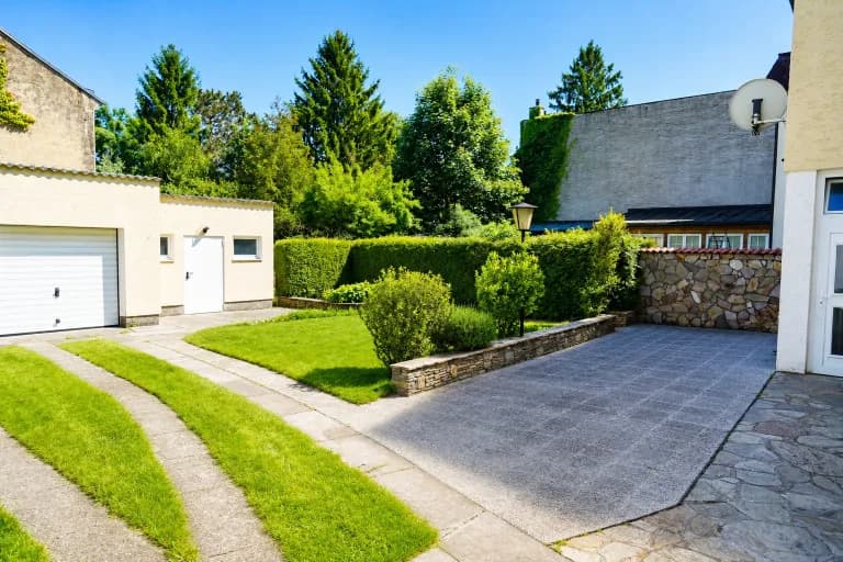 7-Zimmer-Haus mieten in Mödling – 212 m², € 2.400 – Bild 5 von 8