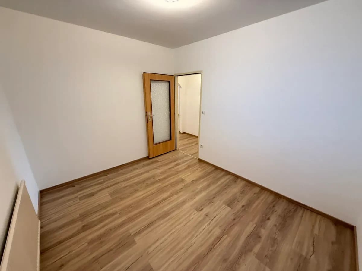 3-Zimmer-Wohnung mieten in Steyr – 70 m², € 760 – Bild 9 von 11