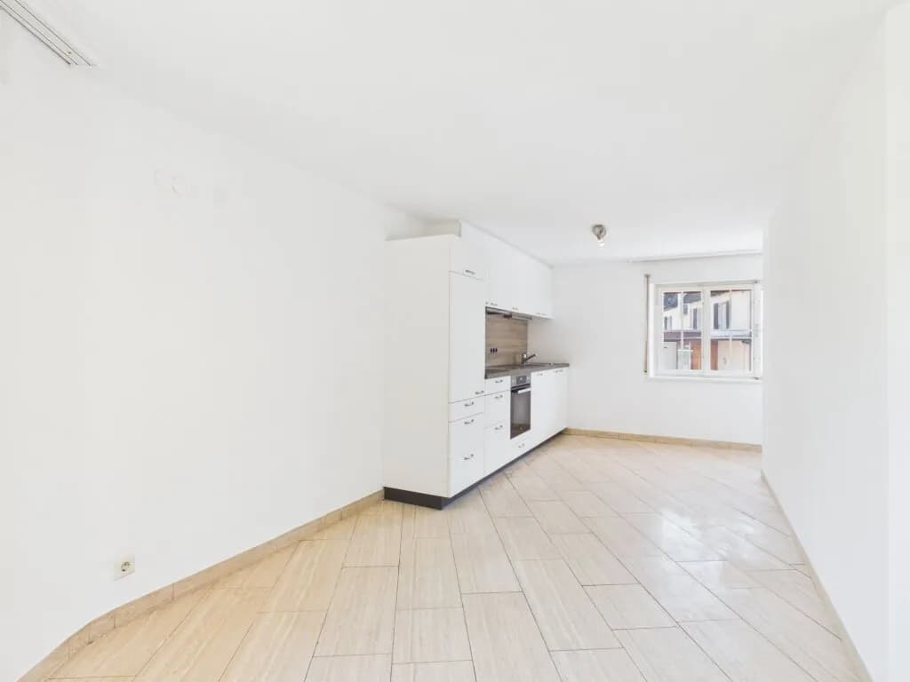 5-Zimmer-Wohnung mieten in Feldkirch – 195,88 m², € 1.750 – Bild 9 von 21