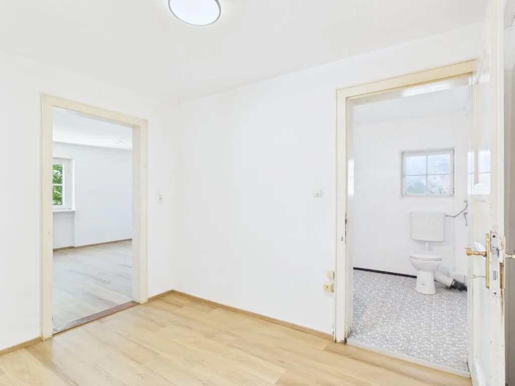 5-Zimmer-Wohnung mieten in Feldkirch – 195,88 m², € 1.750 – Bild 11 von 21