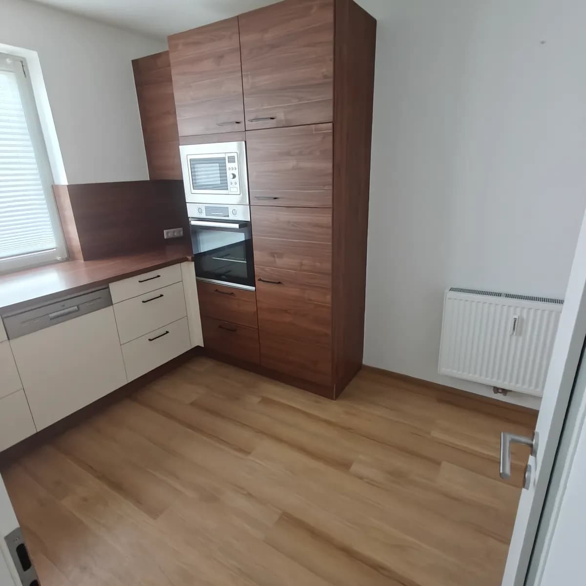 3-Zimmer-Wohnung mieten in Bruck-Mürzzuschlag – 75 m², € 895 – Bild 7 von 12