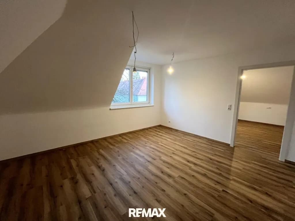 3-Zimmer-Wohnung mieten in Steyr – 77 m², € 943 – Bild 2 von 11