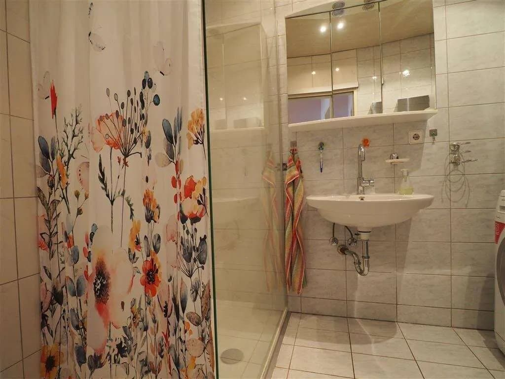 3-Zimmer-Wohnung kaufen in Baden – 78,97 m², € 220.000 – Bild 18 von 21