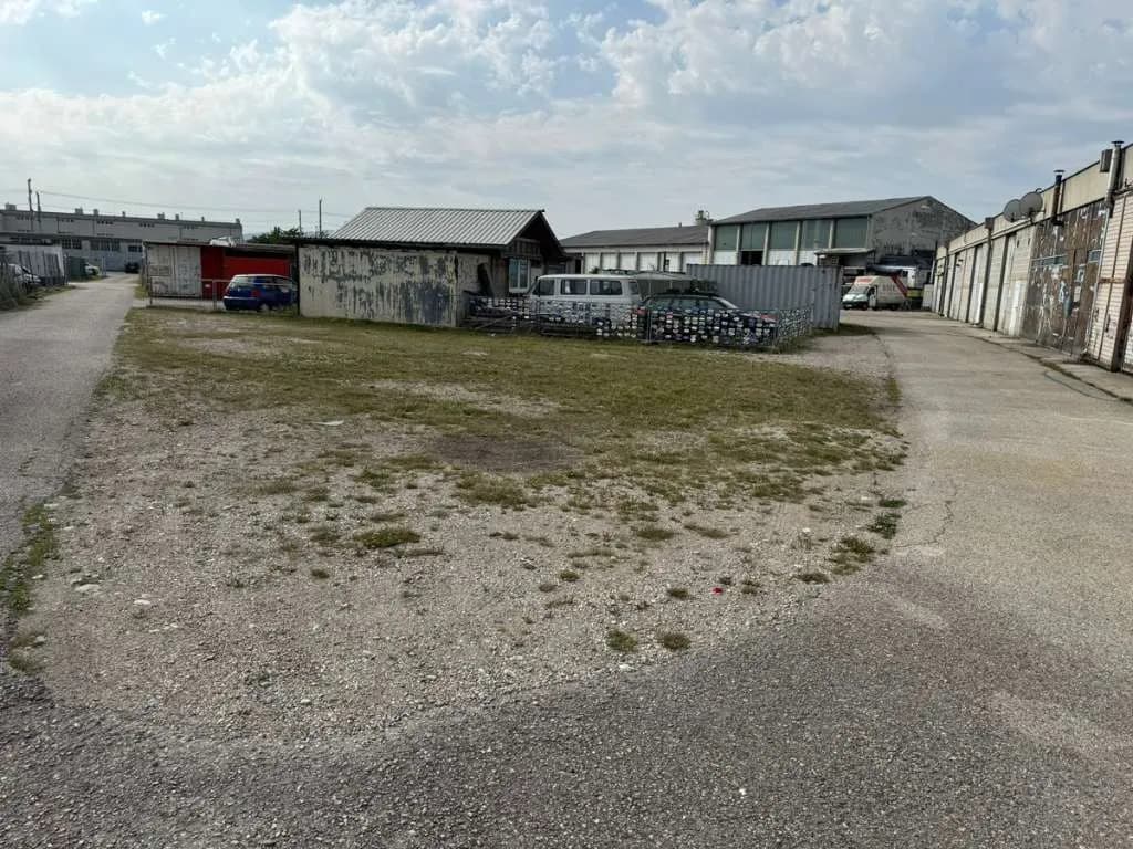 Immobilie mieten in Wiener Neustadt – € 2 – Bild 4 von 9
