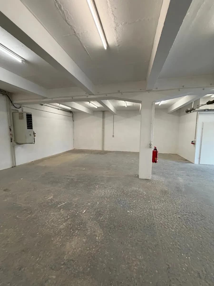 Gewerbeimmobilie mieten in Wiener Neustadt – 130 m², € 1.200 – Bild 4 von 19