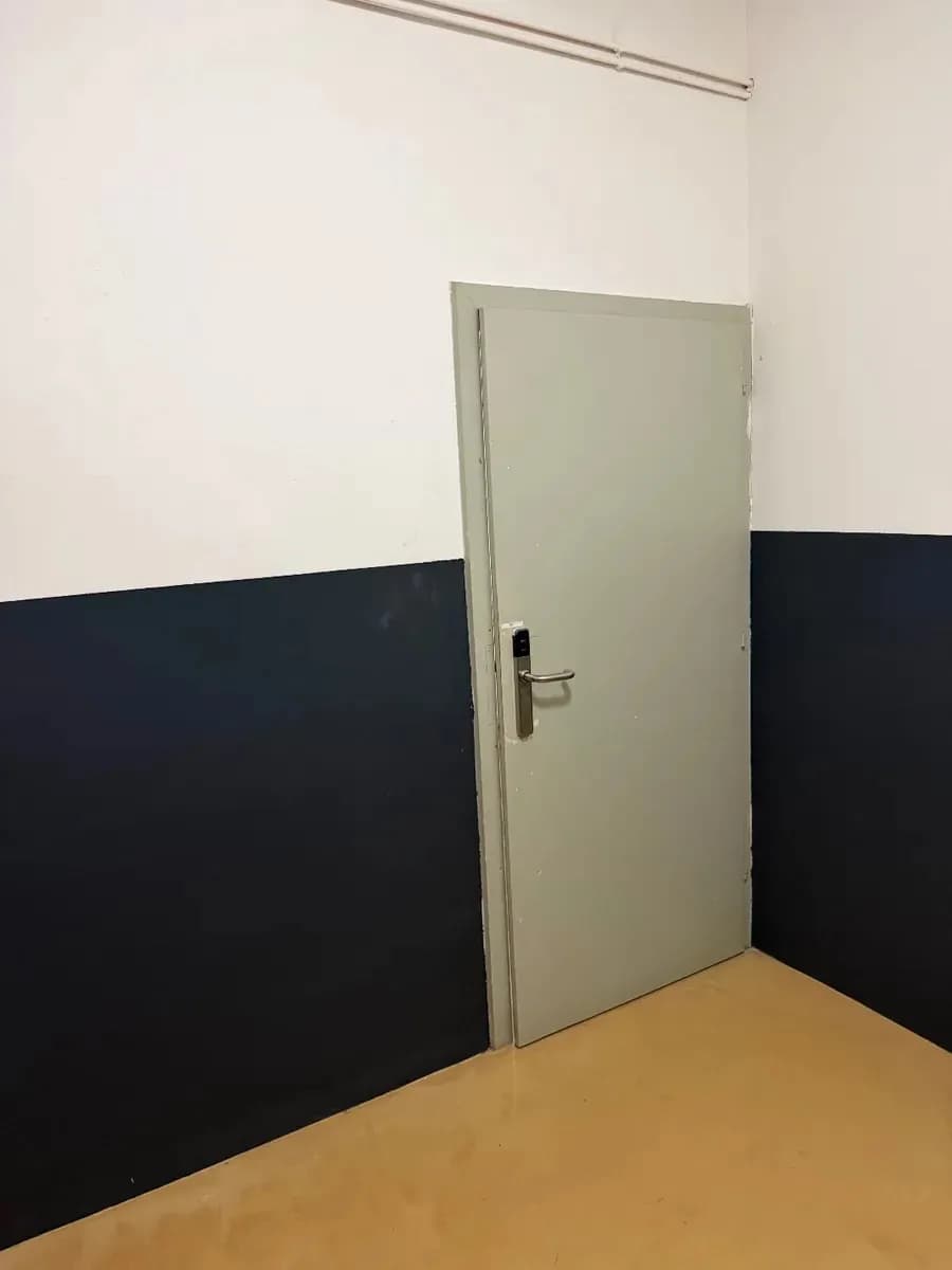Gewerbeimmobilie mieten in Wiener Neustadt – 130 m², € 1.200 – Bild 7 von 19