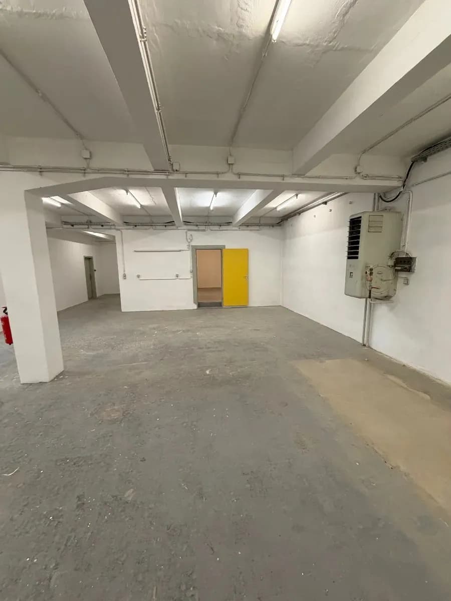 Gewerbeimmobilie mieten in Wiener Neustadt – 130 m², € 1.200 – Bild 10 von 19