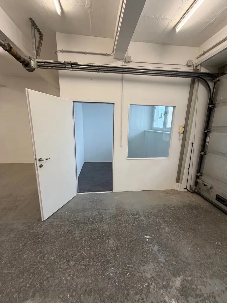 Gewerbeimmobilie mieten in Wiener Neustadt – 130 m², € 1.200 – Bild 12 von 19