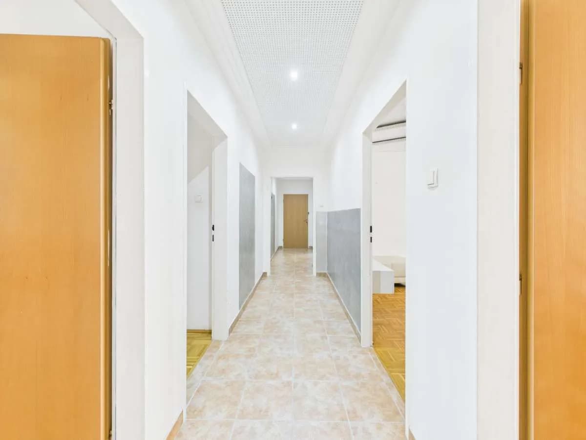 4-Zimmer-Wohnung kaufen in Wels – 90 m², € 259.000 – Bild 2 von 22
