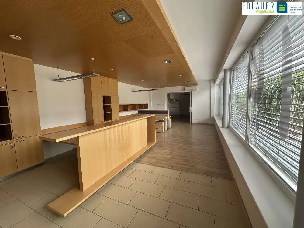 Gewerbeimmobilie mieten in Sankt Pölten – 638 m², € 5.590 – Bild 2 von 4