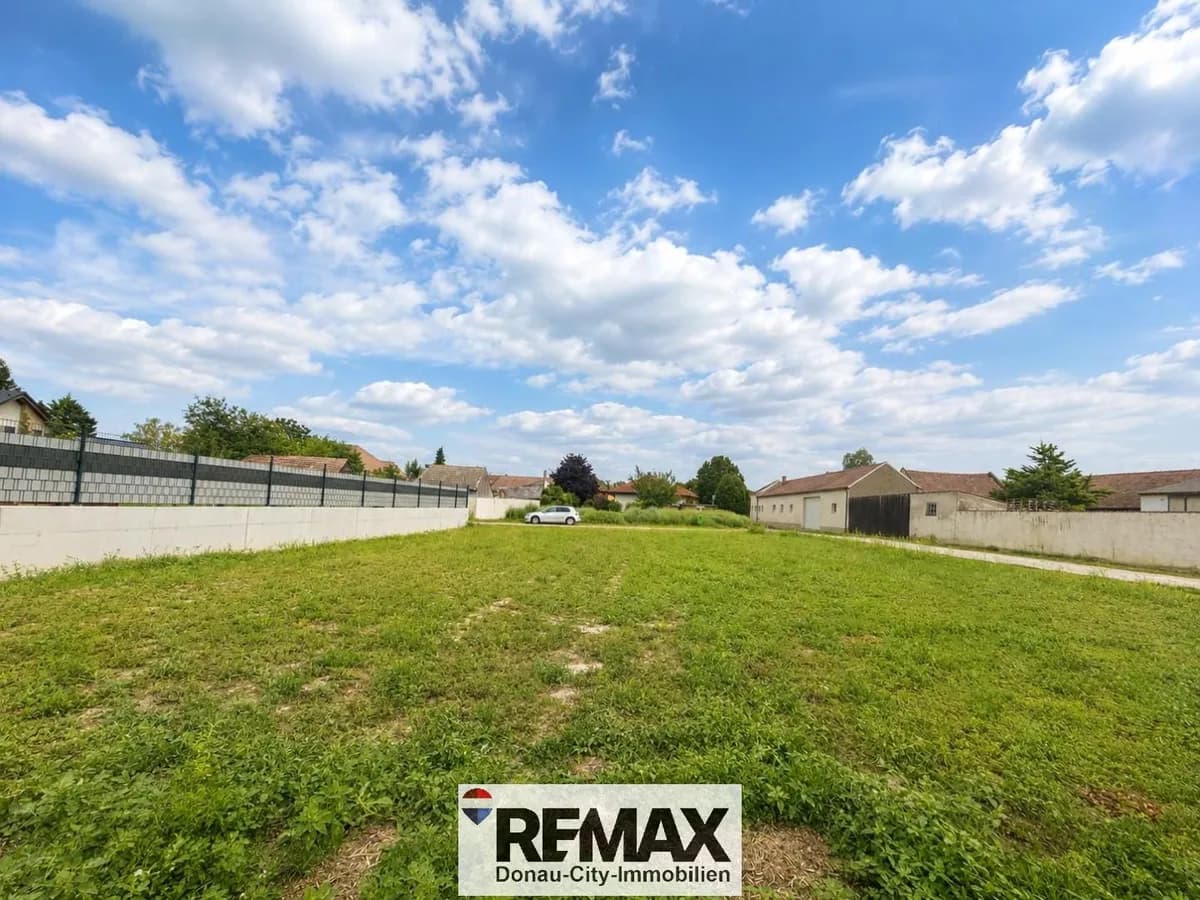 Grundstück kaufen in Gänserndorf – 703 m², € 199.000
