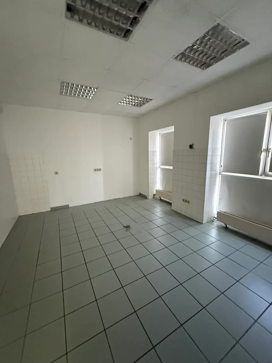 Gewerbeimmobilie mieten in Wien – 84 m², € 2.080 – Bild 6 von 13