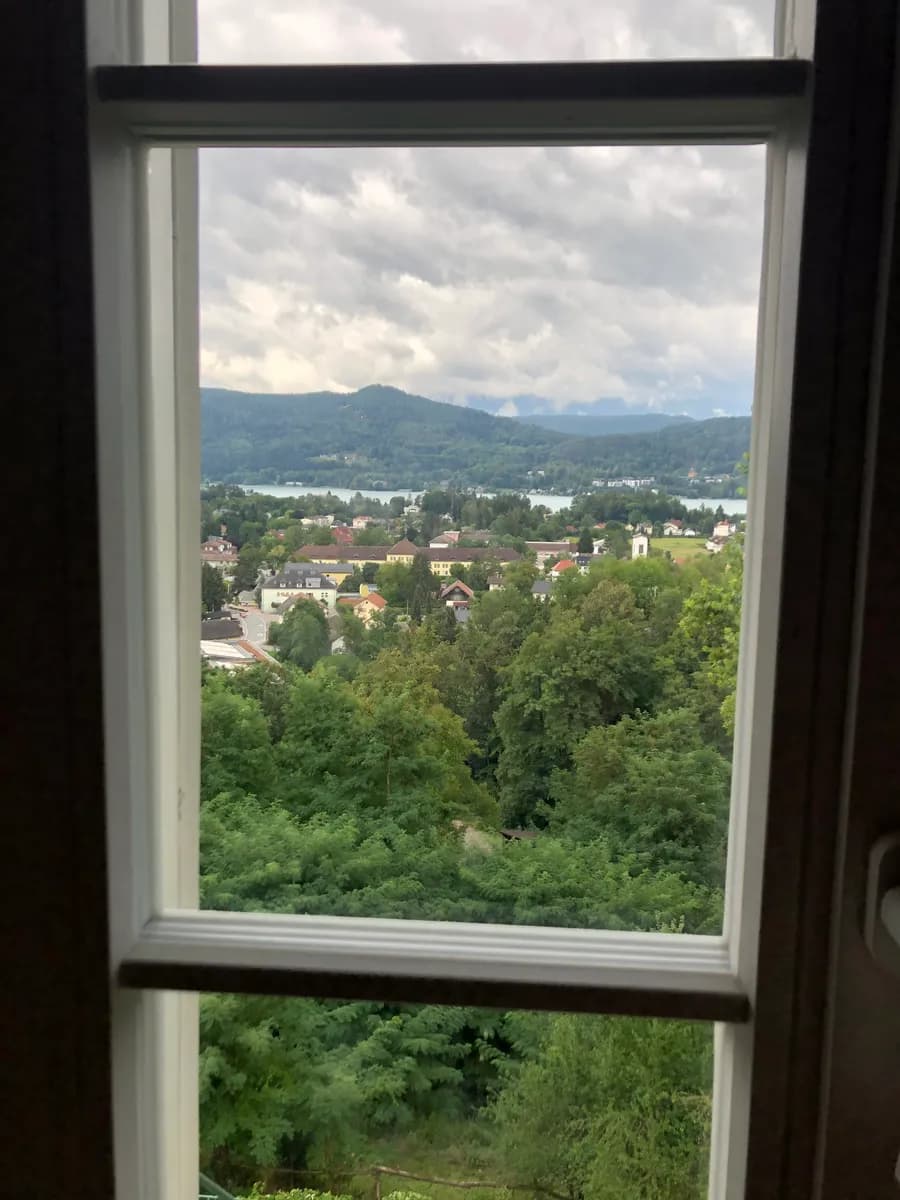 2-Zimmer-Wohnung mieten in Klagenfurt Land – 64 m², € 883 – Bild 3 von 9