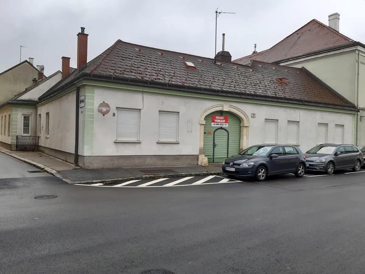 6-Zimmer-Gewerbeimmobilie kaufen in Bruck an der Leitha – 250 m², € 290.000