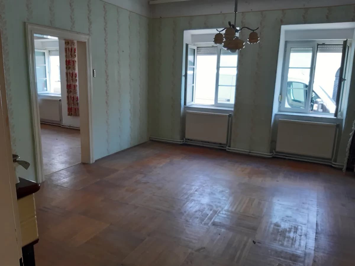 6-Zimmer-Gewerbeimmobilie kaufen in Bruck an der Leitha – 250 m², € 290.000 – Bild 8 von 23